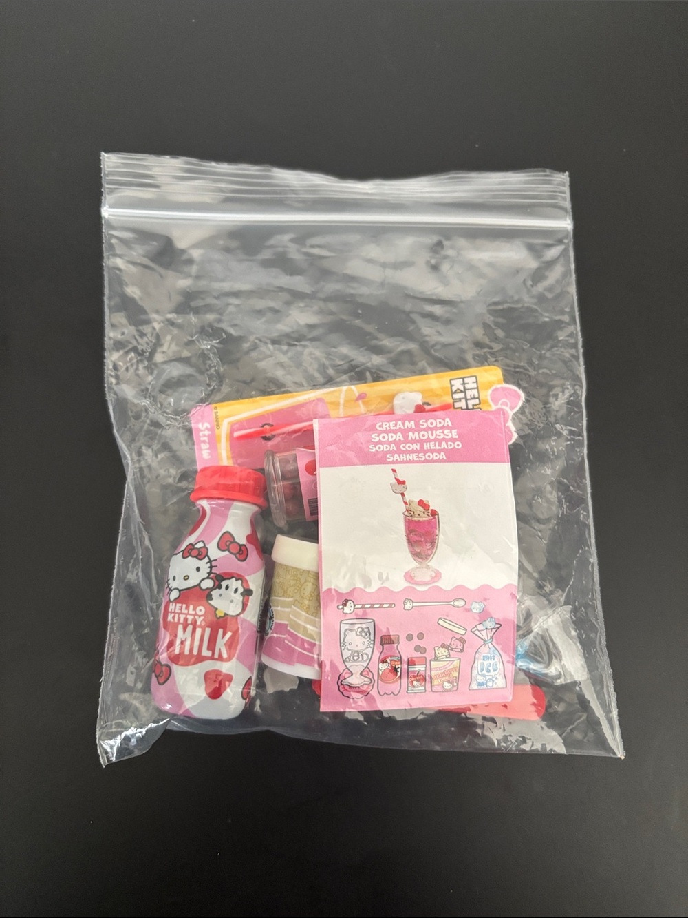 Miniverse Hello Kitty Series 1 Cream Soda